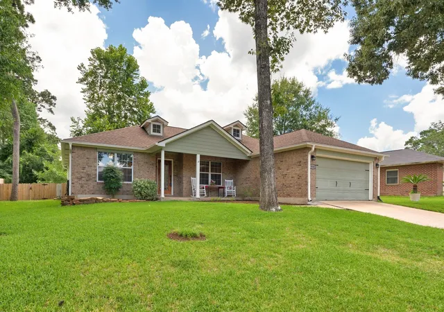 Photo 2 of Single family home for sale at 9048 Zapata Way, Willis, TX 77378 | MLS# 70671498 | Listing updated on 2026-09-15
