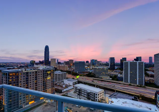 2nd image of 4521 San Felipe St #1804, Houston, TX 77027 | MLS# 4770992