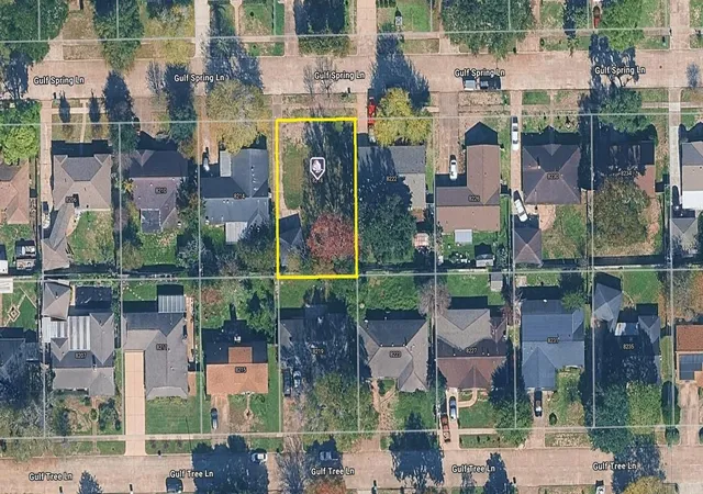 3rd image of 8218 Gulf Spring Ln, Houston, TX 77075 | MLS# 75767178