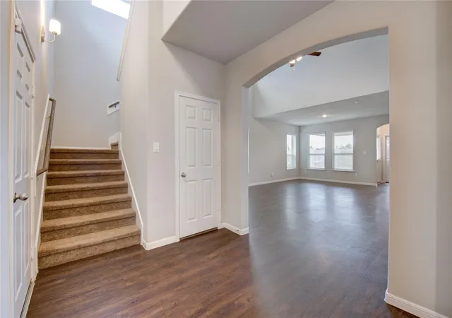 4th image of 13217 Dalvay Beach Dr, La Marque, TX 77568 | MLS# 48120793