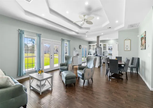 3rd image of 14422 Lakeside Terrace Dr, Houston, TX 77044 | MLS# 96404435