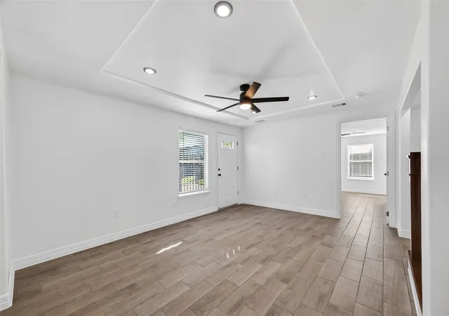 4th image of 3107 Martha St, Houston, TX 77026 | MLS# 39595062