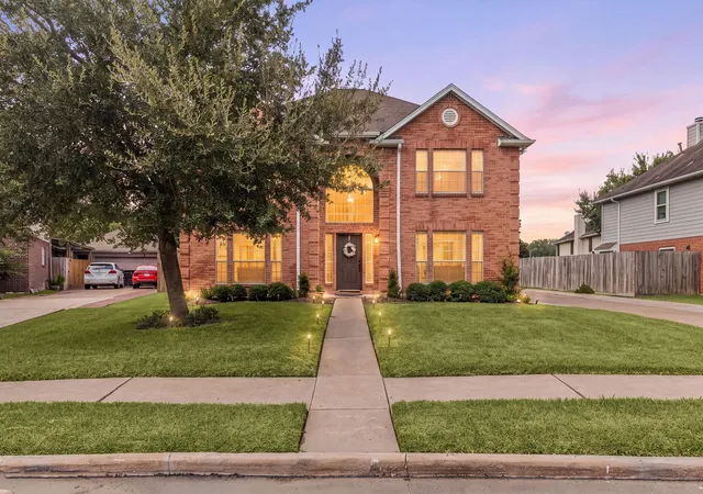 1st image of 14018 Ragus Lake Dr, Sugar Land, TX 77498 | MLS# 43782481
