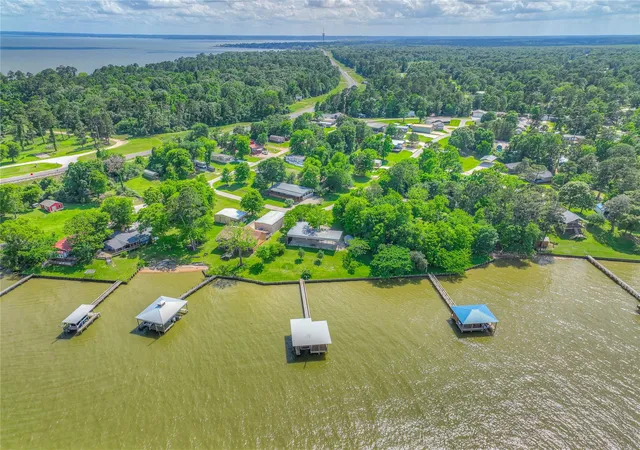 40th image of 300 & 301 Tortuga Wy, Point Blank, TX 77364 | MLS# 87076194