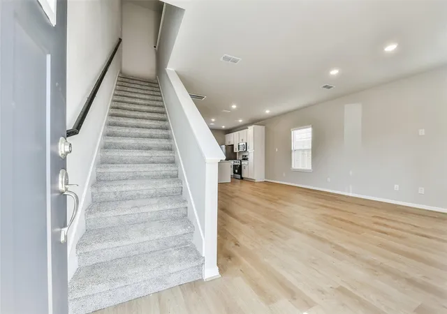 5th image of 6410 Calhoun Rd, Houston, TX 77021 | MLS# 28218917
