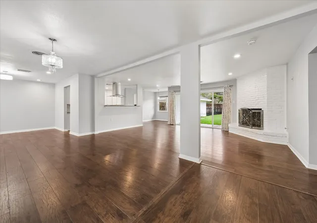3rd image of 427 Biscayne Blvd, El Lago, TX 77586 | MLS# 20597981