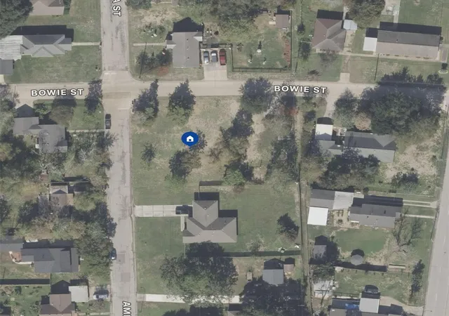 Homes for sale in Baytown, TX | 815 Bowie St, Baytown, TX 77520 | MLS# 22270564