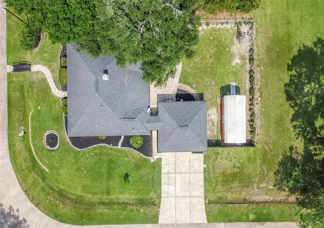 Photo 2 of Single family home for sale at 2015 Running Bear Trl, Crosby, TX 77532 | MLS# 41868520 | Listing updated on 2026-10-05