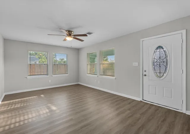 Photo 3 of Single family home for sale at 114 Weldon St, South Houston, TX 77587 | MLS# 17717259 | Listing updated on 2026-09-06