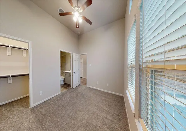 4th image of 1031 Comal Trl, Dayton, TX 77535 | MLS# 22445452