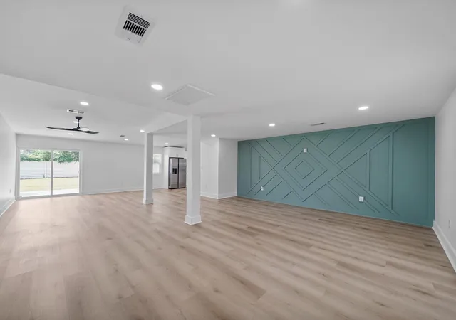 5th image of 4311 Brookfield Dr, Houston, TX 77045 | MLS# 32864178