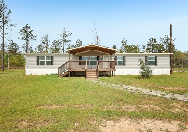 Photo 3 of Single family home for sale at 20015 & 20019 Kincaid Dr, Conroe, TX 77306 | MLS# 45966857 | Listing updated on 2026-09-20