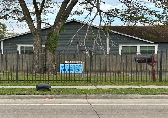 Photo 1 of Land for sale at 5213 Lyons Ave, Houston, TX 77020 | MLS# 6997258 | Listing updated on 2025-11-25