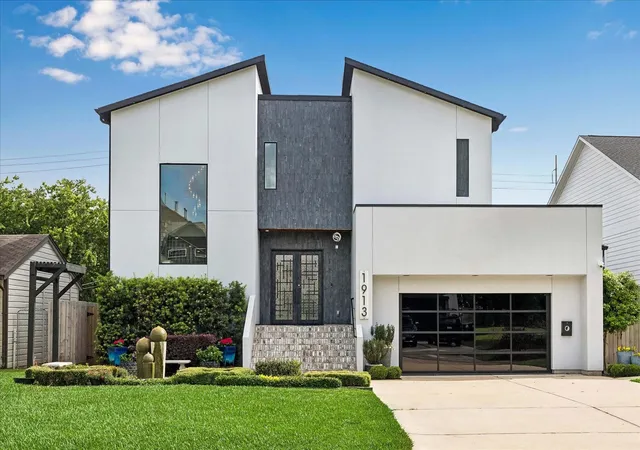 1st image of 1913 Du Barry Ln, Houston, TX 77018 | MLS# 6888943