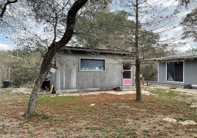 Photo 7 of Sale Pending at 298 Winding Way Dr, Victoria, TX 77905 | MLS# 10075598 | Listing updated on 2026-09-12