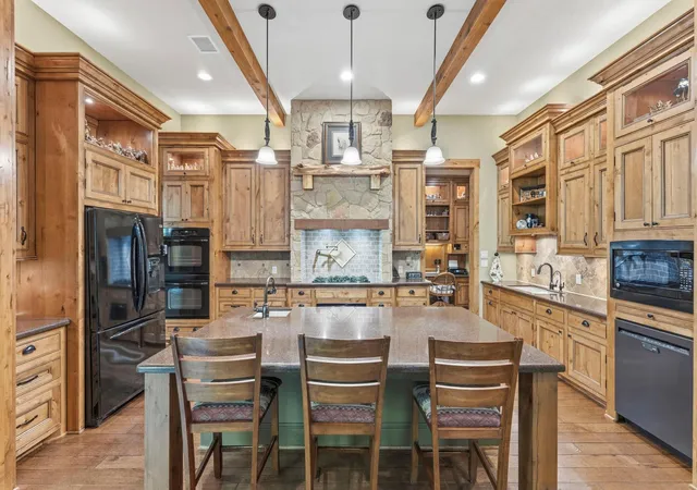 Photo 3 of Sale Pending at 6148 Waltons Point, Conroe, TX 77304 | MLS# 50299311 | Listing updated on 2026-08-24