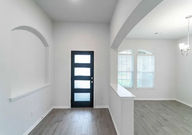 2nd image of 13709 Seneca Lake Dr, La Marque, TX 77568 | MLS# 80948169