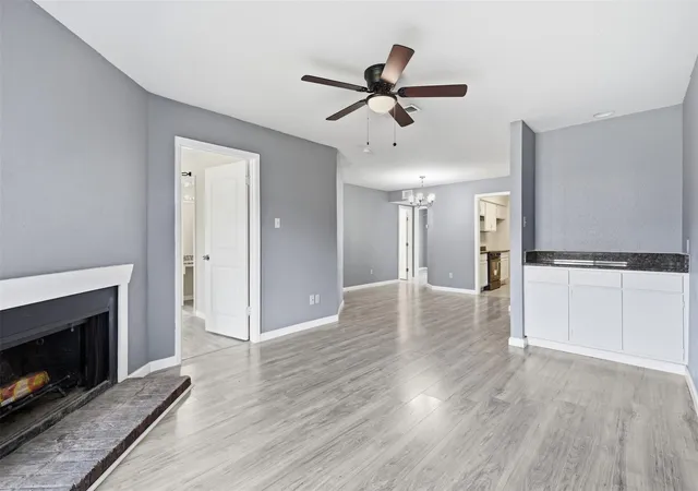 Photo 3 of Condo for sale at 18800 Egret Bay Blvd #1007, Webster, TX 77058 | MLS# 63812078 | Listing updated on 2026-09-21