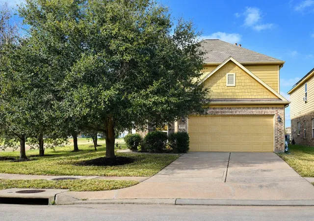 Homes for sale in Tomball, TX | 19211 Side Way Way, Tomball, TX 77375 | MLS# 85295922