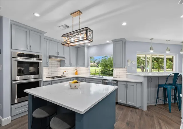Photo 4 of Single family home for sale at 5911 Masters Dr, Houston, TX 77069 | MLS# 10597720 | Listing updated on 2026-09-04