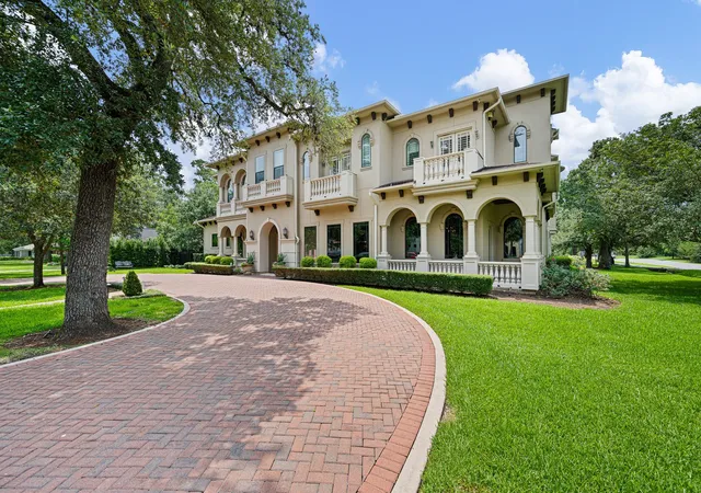 Photo 2 of Sale Pending at 11713 Monica St, Houston, TX 77024 | MLS# 82132735 | Listing updated on 2026-08-21