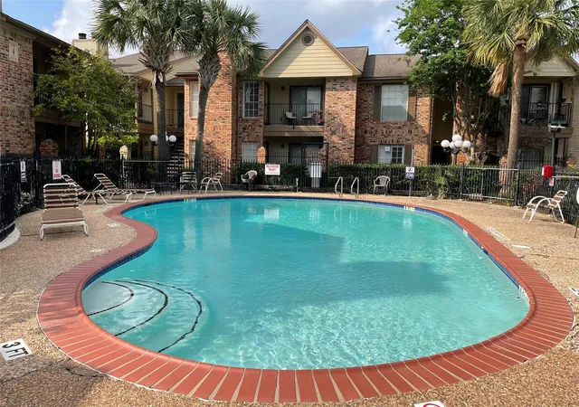 2nd image of 2121 Hepburn St #1112, Houston, TX 77054 | MLS# 8926768