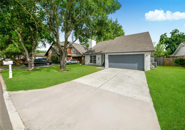 Photo 3 of Single family home for sale at 13114 Ensley Wood Dr, Houston, TX 77082 | MLS# 65105157 | Listing updated on 2026-08-19