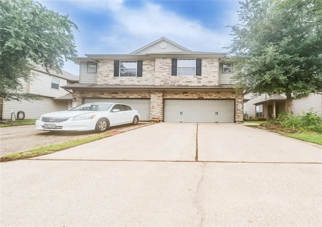 Photo 1 of Sale Pending at 11954 Ramla Pl Trl, Houston, TX 77089 | MLS# 90458594 | Listing updated on 2026-09-03