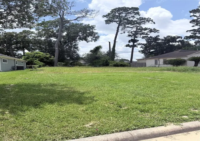 4th image of 3826 Blodgett St, Houston, TX 77004 | MLS# 5955964