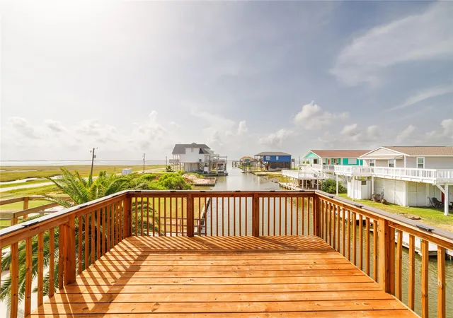 27th image of 708 Dolphin Dr, Freeport, TX 77541 | MLS# 47536140