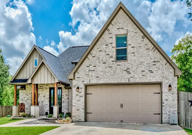 2nd image of 12110 Woodland Dr, Beaumont, TX 77705 | MLS# 19981553
