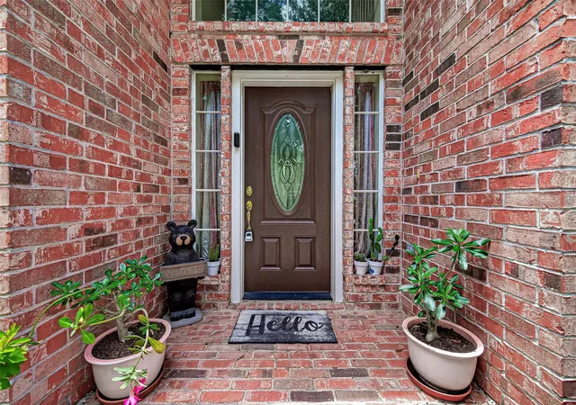 Photo 4 of Single family home for sale at 12318 Shadow Green Dr, Houston, TX 77082 | MLS# 96319726 | Listing updated on 2026-09-03