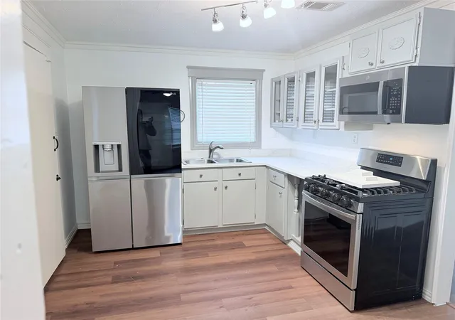 4th image of 7822 Richland Dr, Houston, TX 77028 | MLS# 78498455