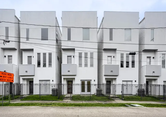 Photo 1 of Single family home for sale at 6322 Culberson St, Houston, TX 77021 | MLS# 58353864 | Listing updated on 2026-08-21