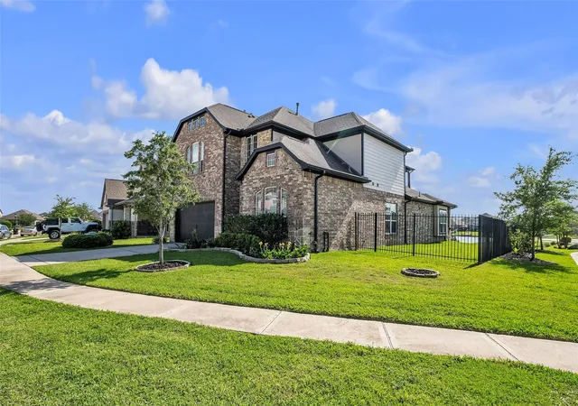 3rd image of 3919 Cantone Grotto Ct, Katy, TX 77493 | MLS# 33859629