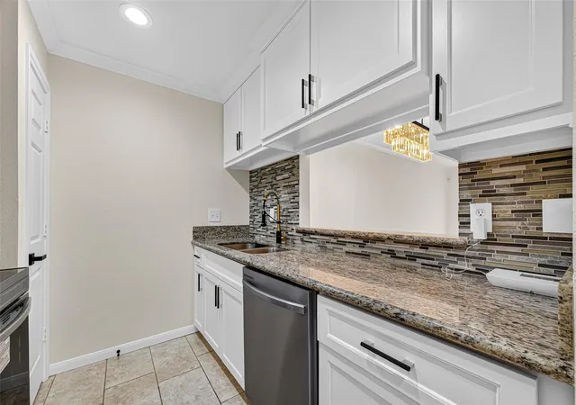 4th image of 3131 Cummins St #2, Houston, TX 77027 | MLS# 14767077
