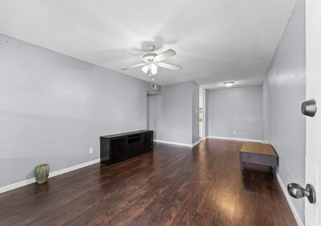 Photo 4 of Condo for sale at 3535 Nasa Rd 1 Pkwy #92, Seabrook, TX 77586 | MLS# 26702585 | Listing updated on 2026-08-24