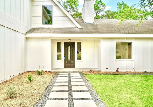 Photo 4 of Single family home for sale at 32606 Glenda Dr, Magnolia, TX 77354 | MLS# 47809074 | Listing updated on 2026-10-09