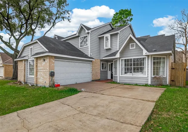 Photo 1 of Single family home for sale at 3214 Meadway Dr, Houston, TX 77082 | MLS# 36225732 | Listing updated on 2026-08-13
