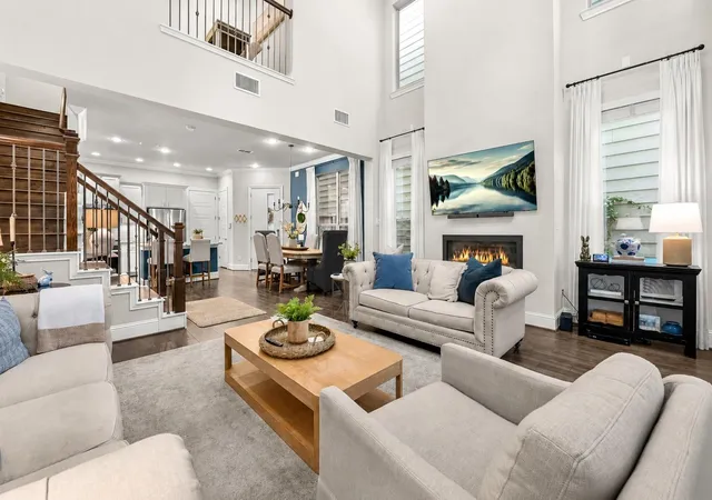 1st image of 3504 Vista Terrace Ln, Houston, TX 77018 | MLS# 49289761