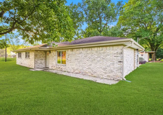2nd image of 993 County Road 2271, Cleveland, TX 77327 | MLS# 15493525