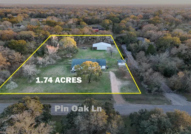 Homes for sale in Hempstead, TX | 118 Pin Oak Ln, Hempstead, TX 77445 | MLS# 79372382
