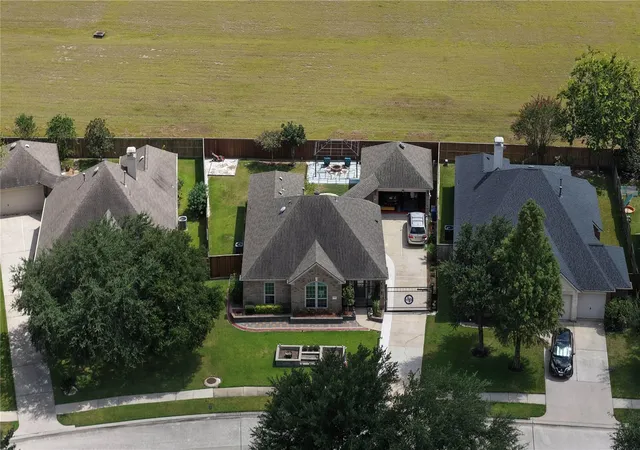 Photo 2 of Single family home for sale at 9542 Bearden Crk Ln, Humble, TX 77396 | MLS# 43287893 | Listing updated on 2026-09-19