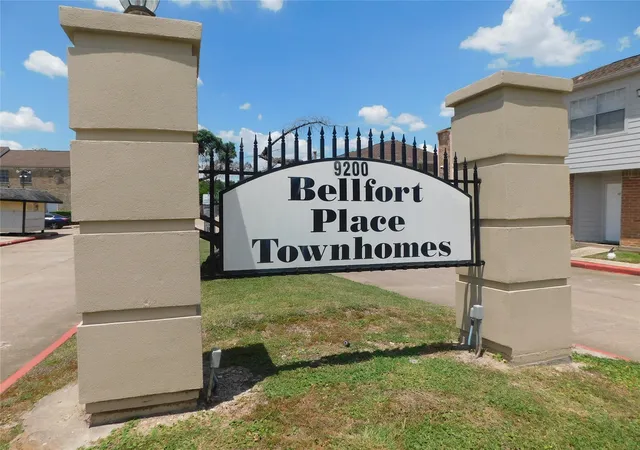 4th image of 9200 W Bellfort St, Houston, TX 77031