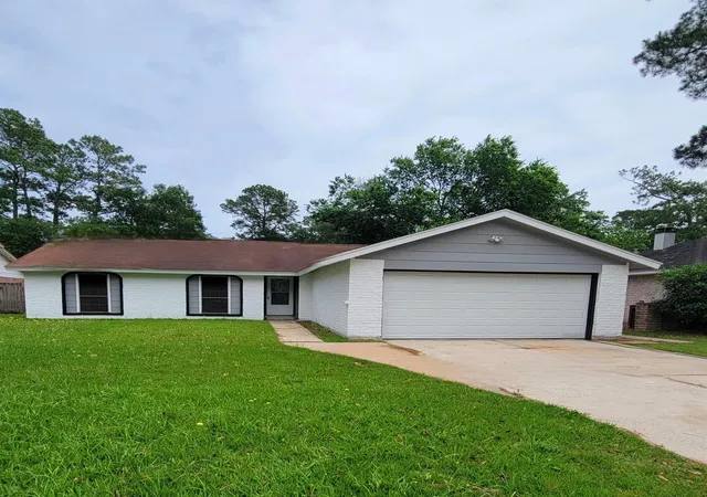 Photo 2 of Single family home for sale at 16710 Bonnie Sean Dr, Spring, TX 77379 | MLS# 11570658 | Listing updated on 2026-09-15