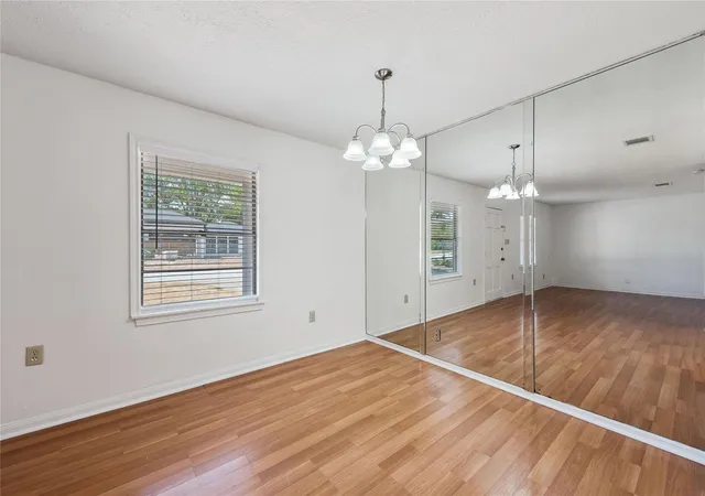 Photo 3 of Single family home for sale at 1510 Afton St, Houston, TX 77055 | MLS# 96057411 | Listing updated on 2026-09-11
