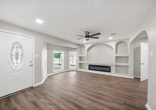 Photo 3 of Single family home for sale at 3013 Fern St, Pasadena, TX 77503 | MLS# 12407900 | Listing updated on 2026-09-16