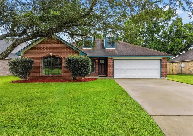 1st image of 111 Jamestown Ave, Clute, TX 77531 | MLS# 19175613