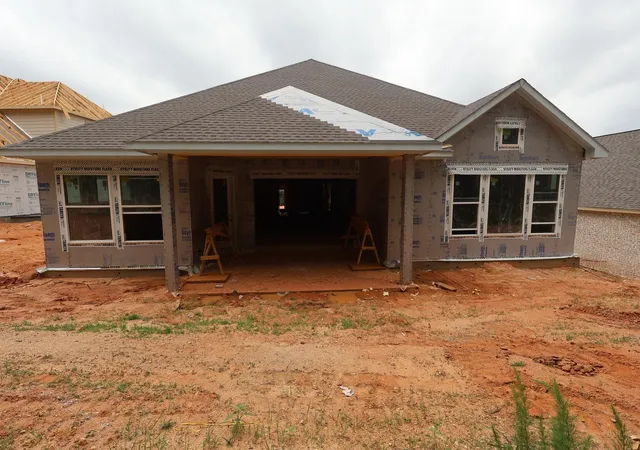 Photo 4 of Single family home for sale at 142 Hickory Forest Ct, Willis, TX 77318 | MLS# 90661501 | Listing updated on 2026-09-03
