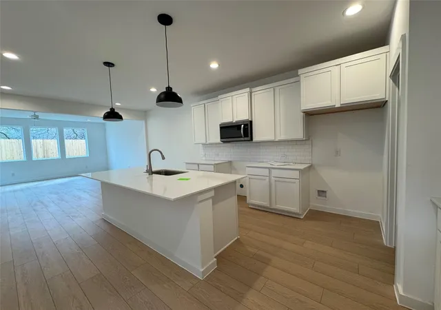 Photo 2 of Single family home for sale at 2713 Tierwester St, Houston, TX 77004 | MLS# 59637972 | Listing updated on 2026-08-27
